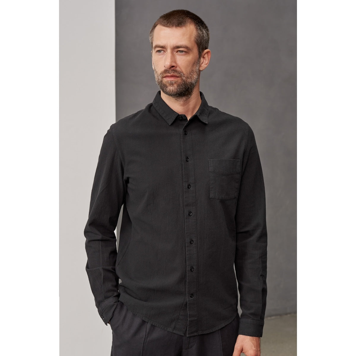 About Companions Simon eco crincle black