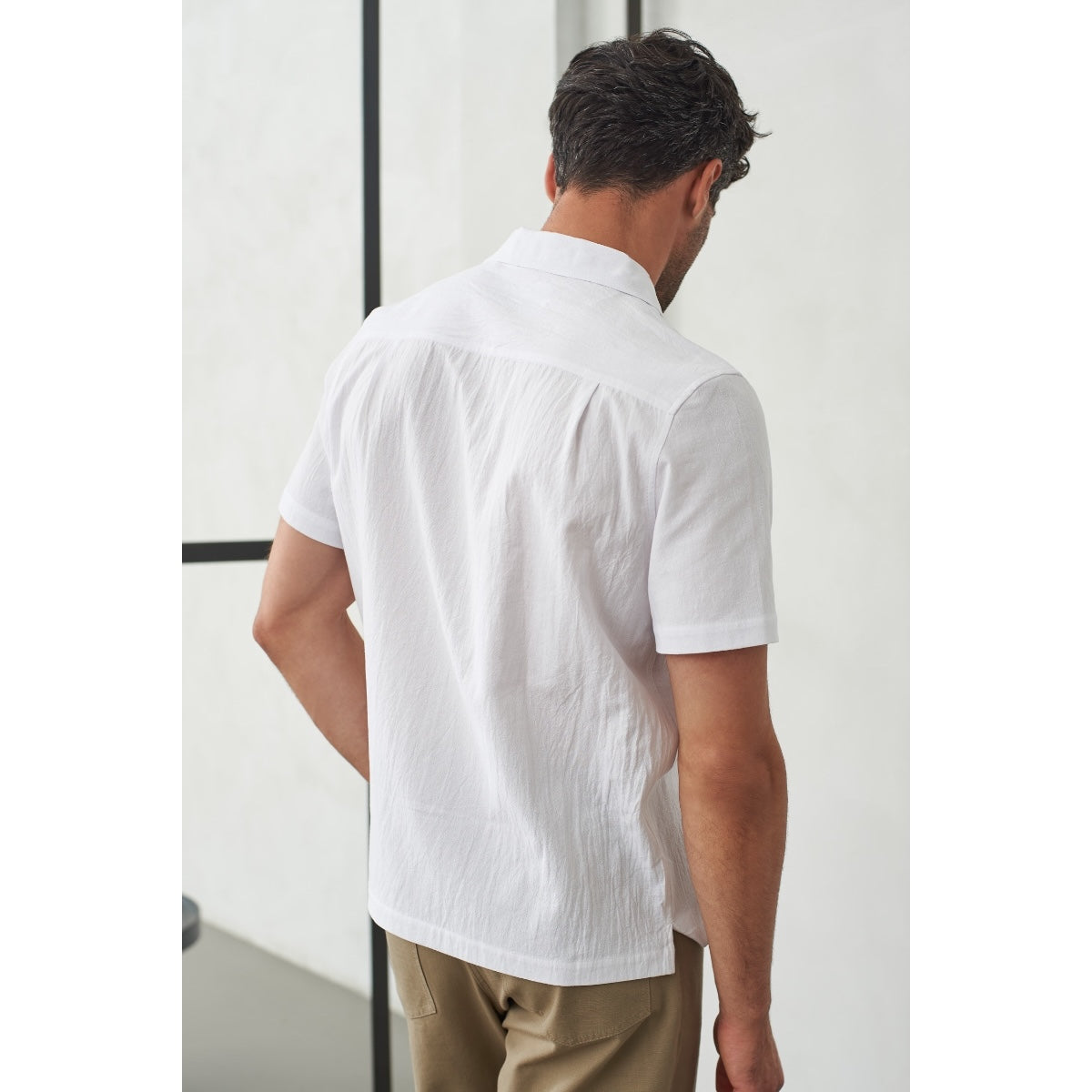 About Companions Kuno eco crincle white
