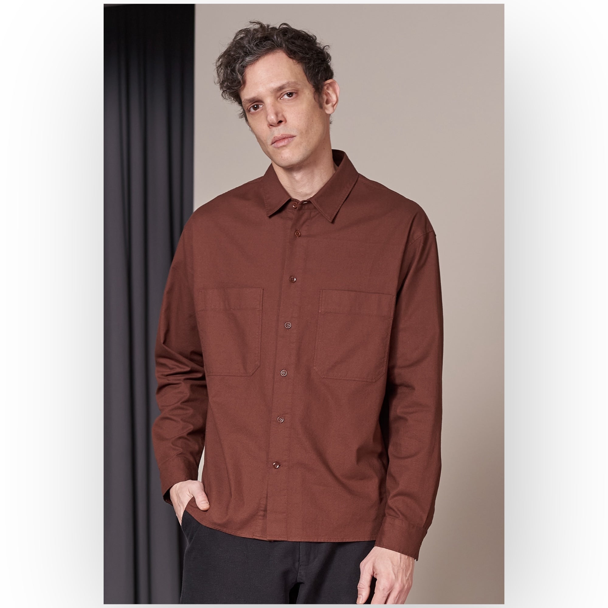 About Companions Dario eco crisp cotton marron