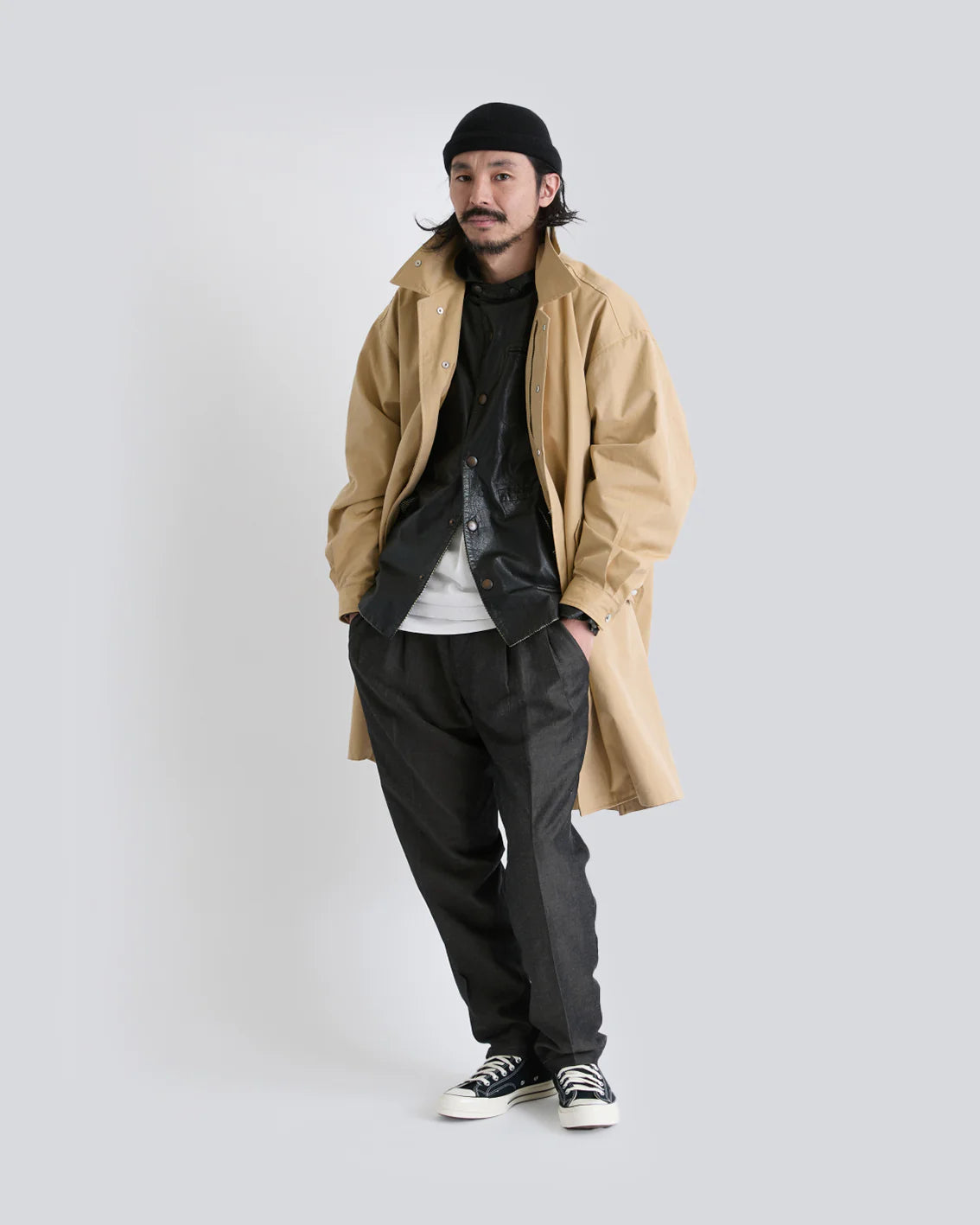 Gorouta Wind Slip Fishtail Coat sand beige