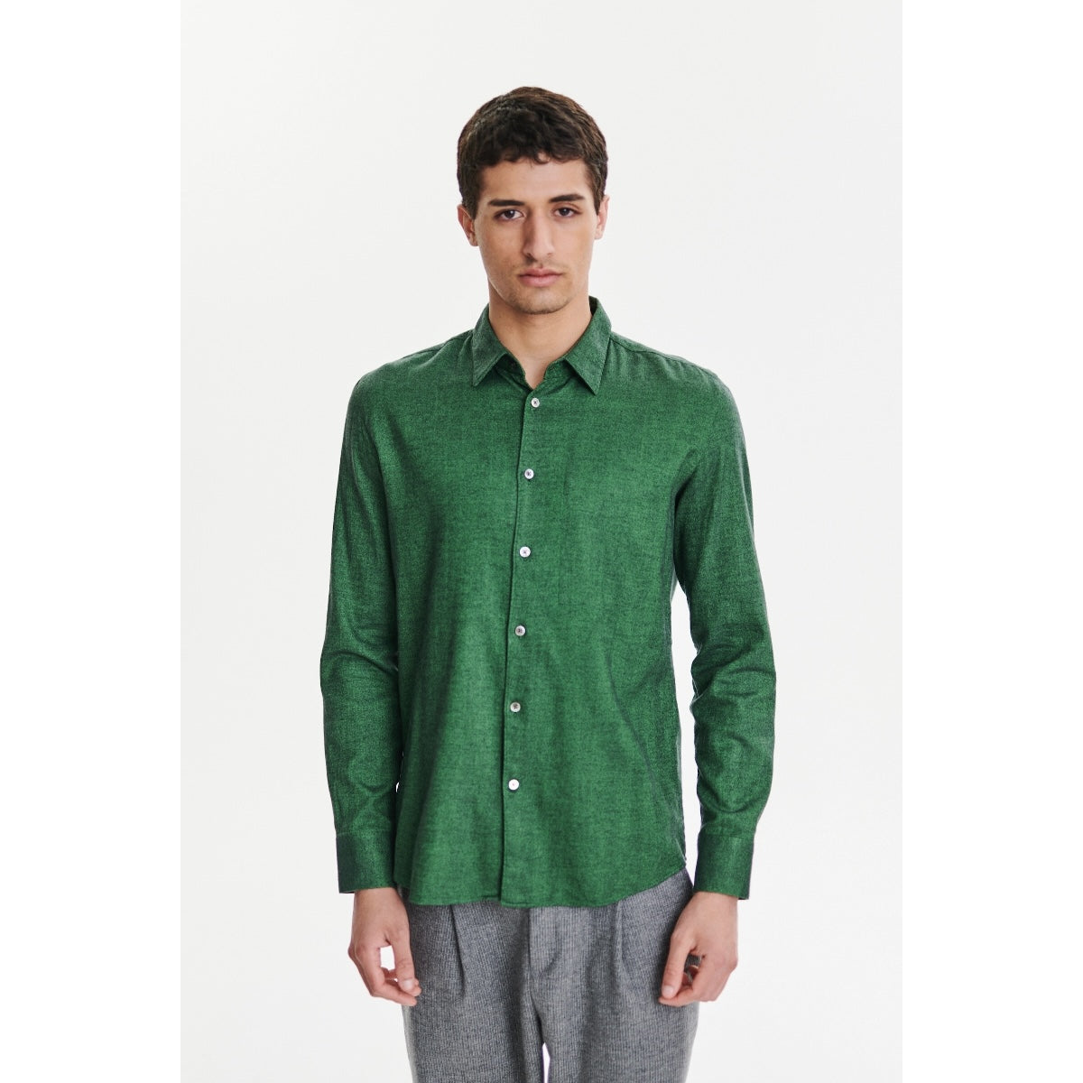 Delikatessen Feel Good Shirt D715/IT76 finest herringbone twill green