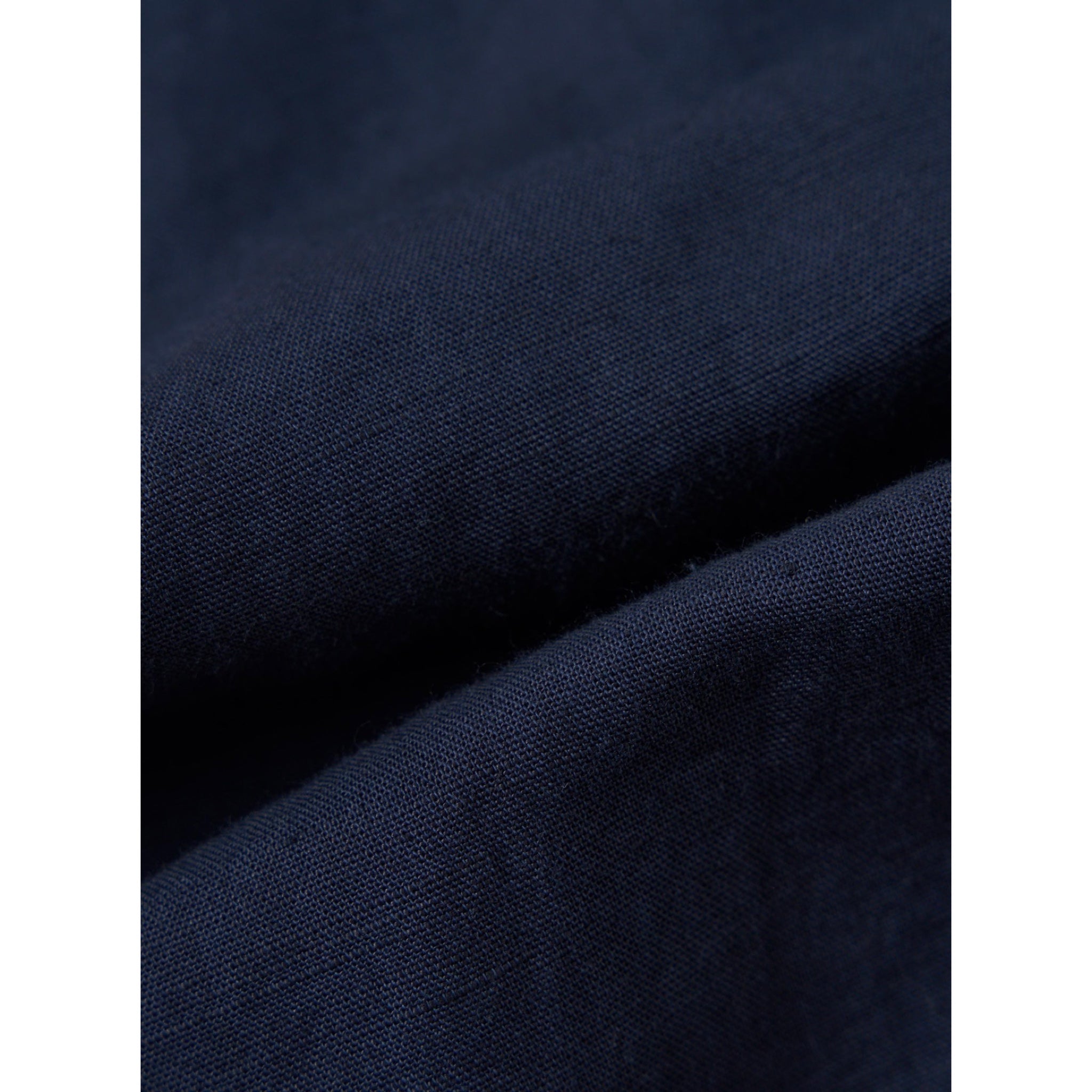 Universal Works Dizzy Jacket Linen Cotton navy.