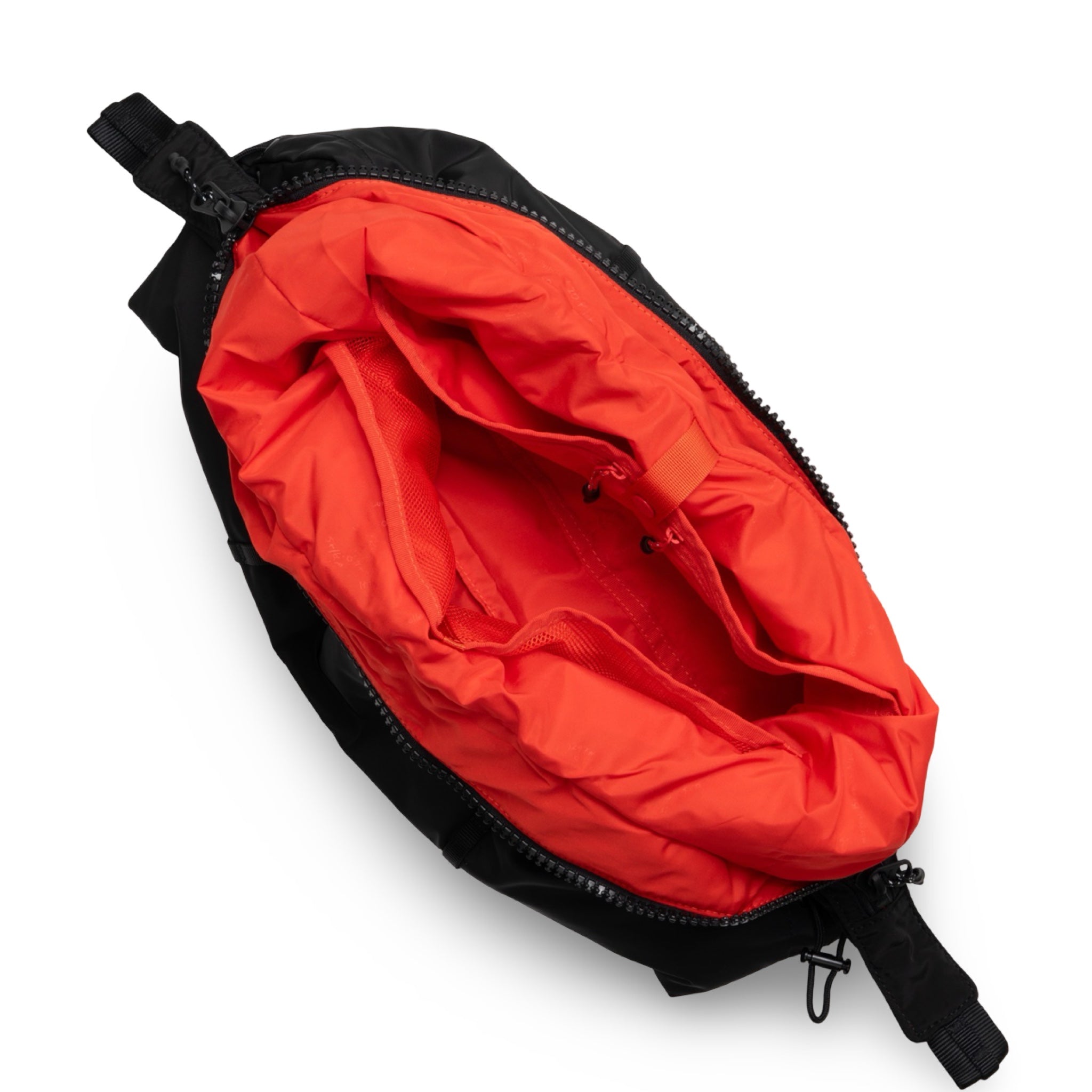 Topologie Cloud Hobo Medium puffer black