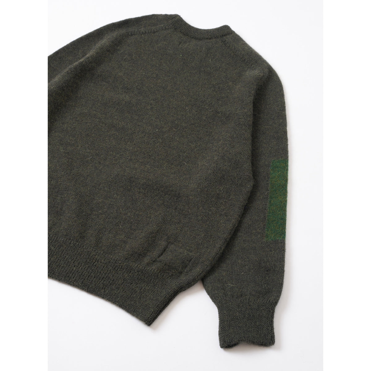 Universal Works Lyon Crew british wool olive