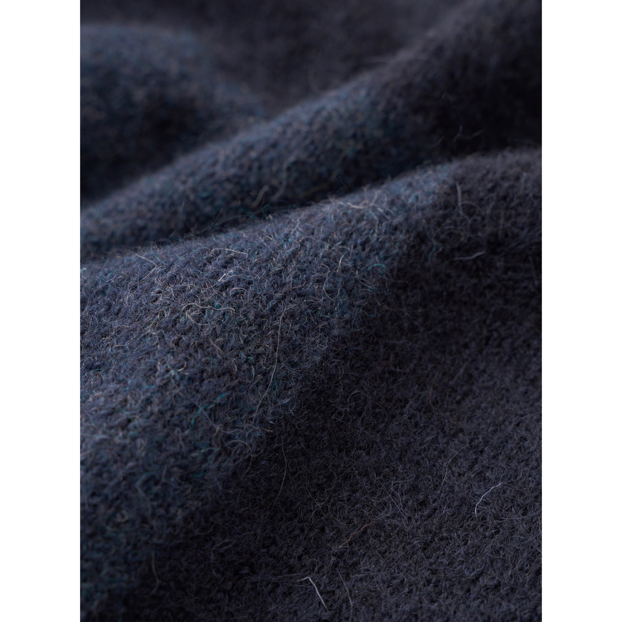 Universal Works Lyon Crew british wool navy