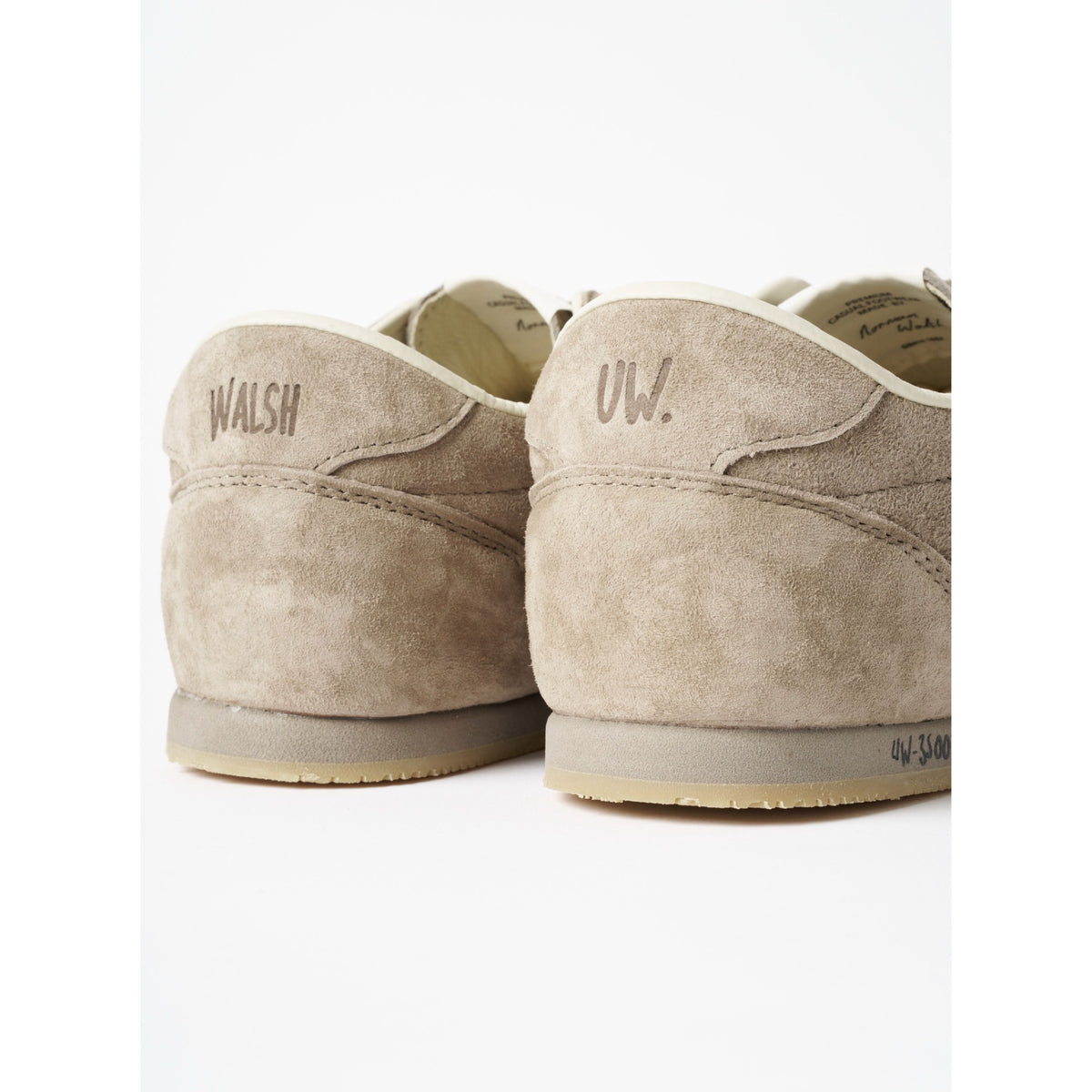 Walsh x UW. Cob camel