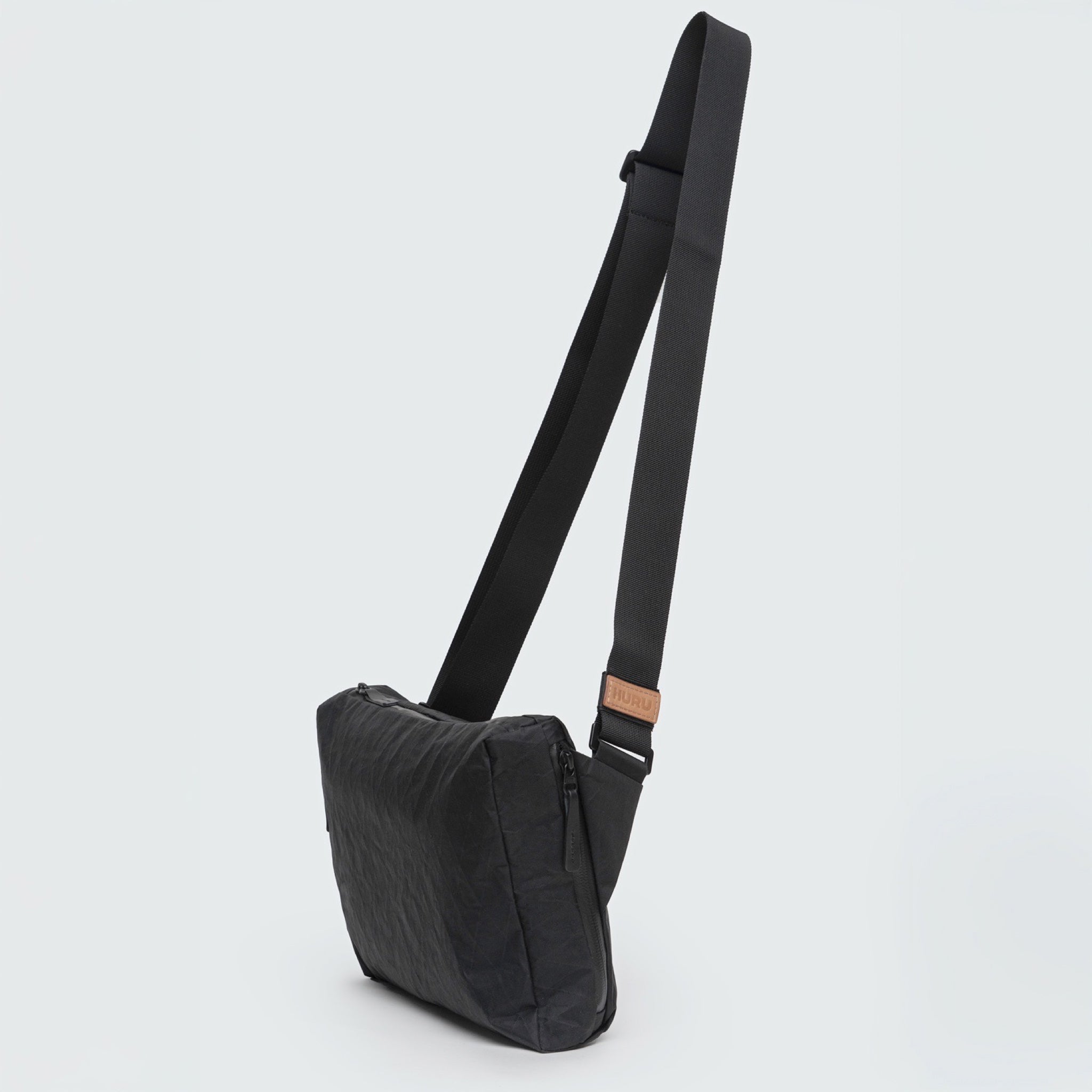 Huru Crossbody X-Pac black
