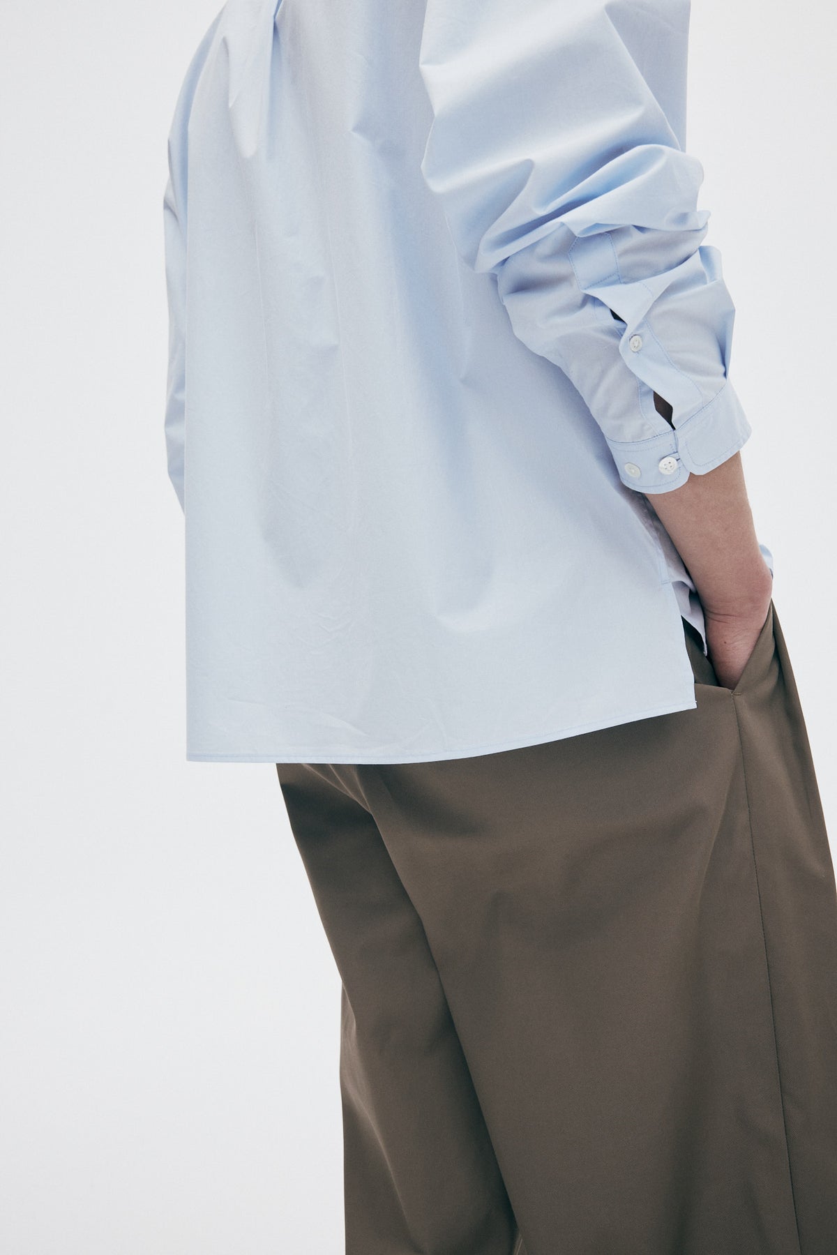 Unfeigned Longsleeved Relaxed Shirt sky