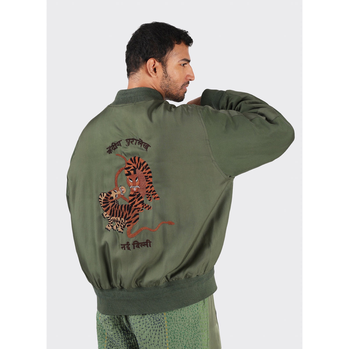 Kardo Craft Max Jacket Silk Bomber Tiger Embroidery green