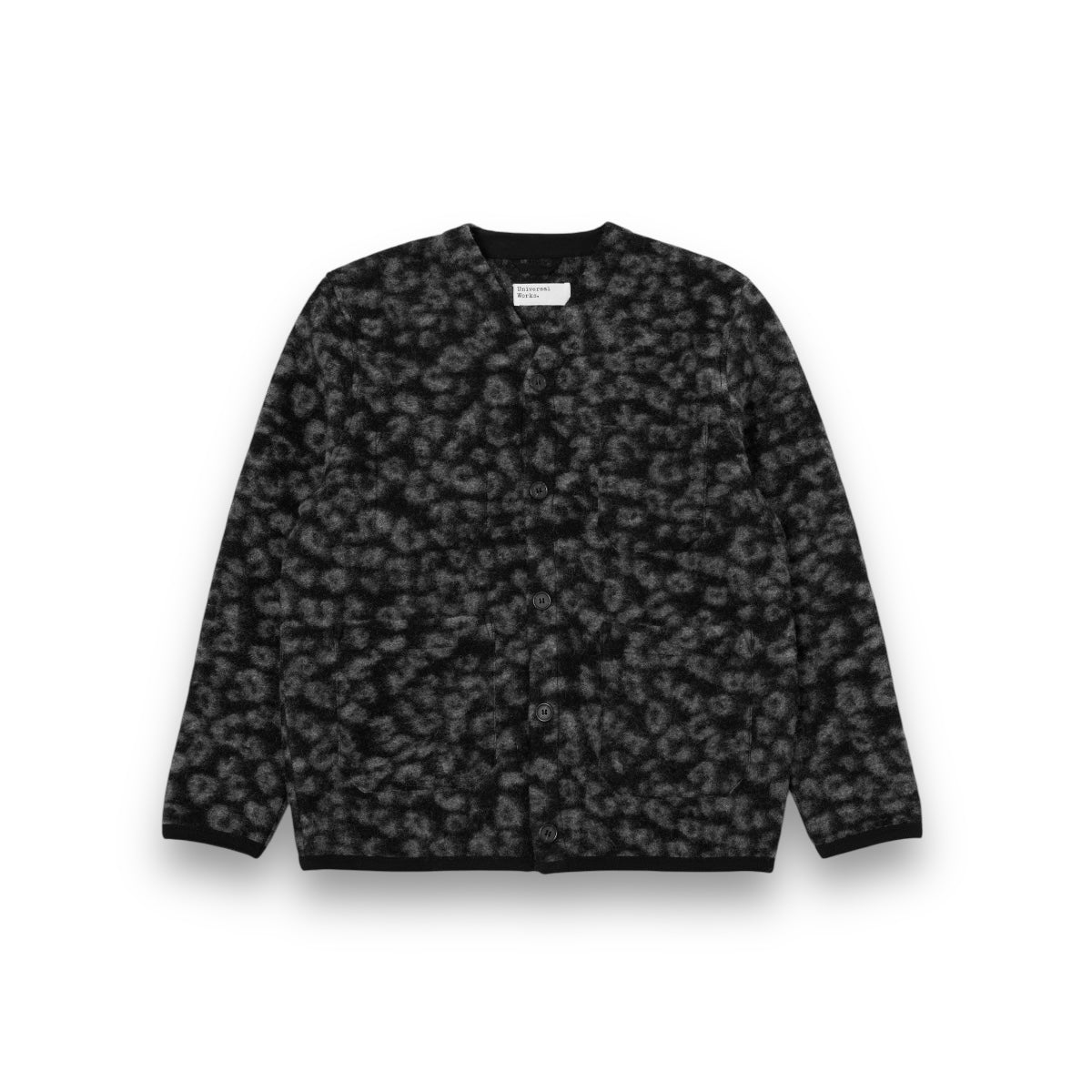 Universal Works Cardigan P31202 leopard fleece black/charcoal