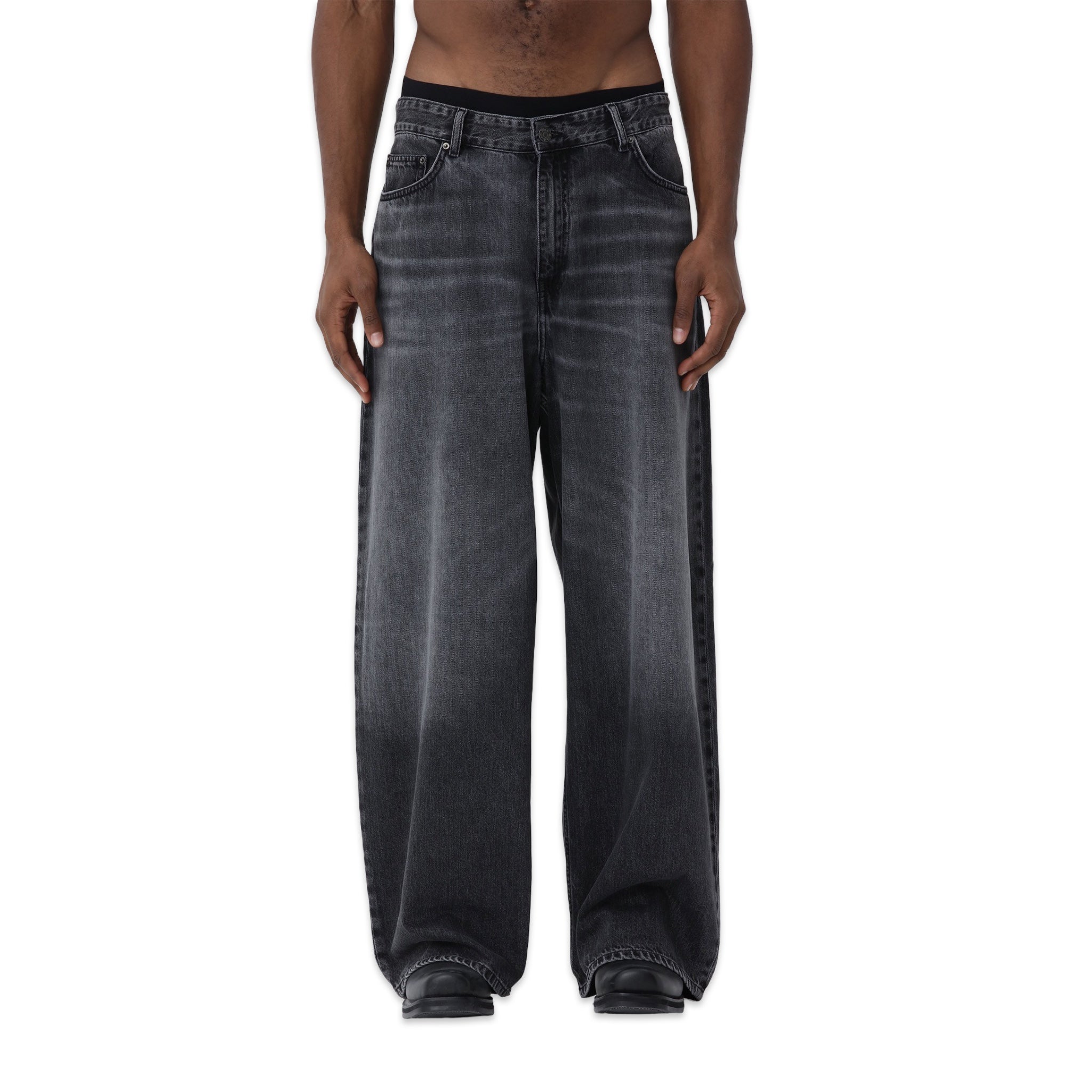 Won Hundred Lyon slop black